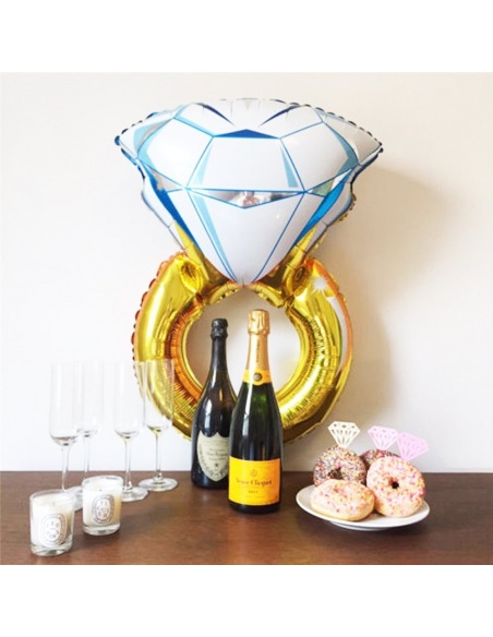 balon inel petrecerea burlacitelor